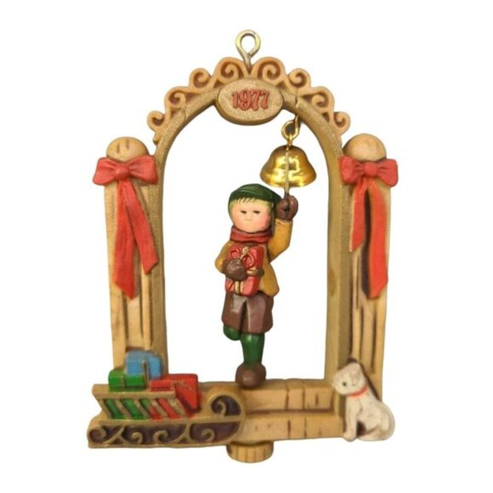 Hallmark Ornament 1977 Twirl About Bellringer Christmas Holiday QX1922‎ Vintage